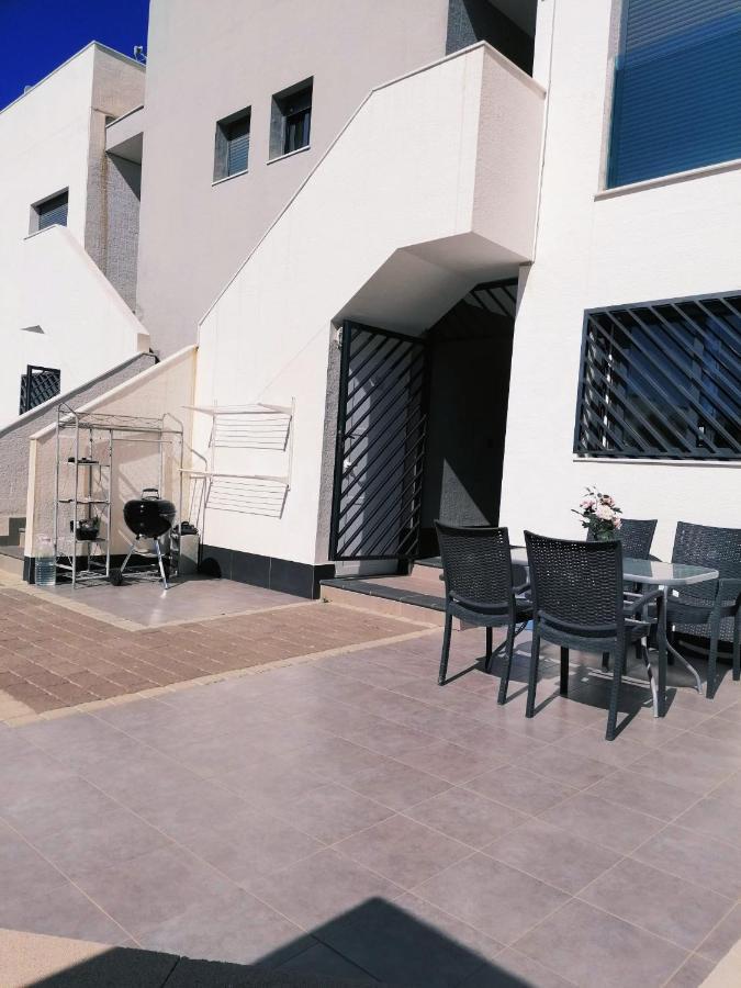 אוריהואלה Bright Bungalow Oasis Beach La Zenia מראה חיצוני תמונה