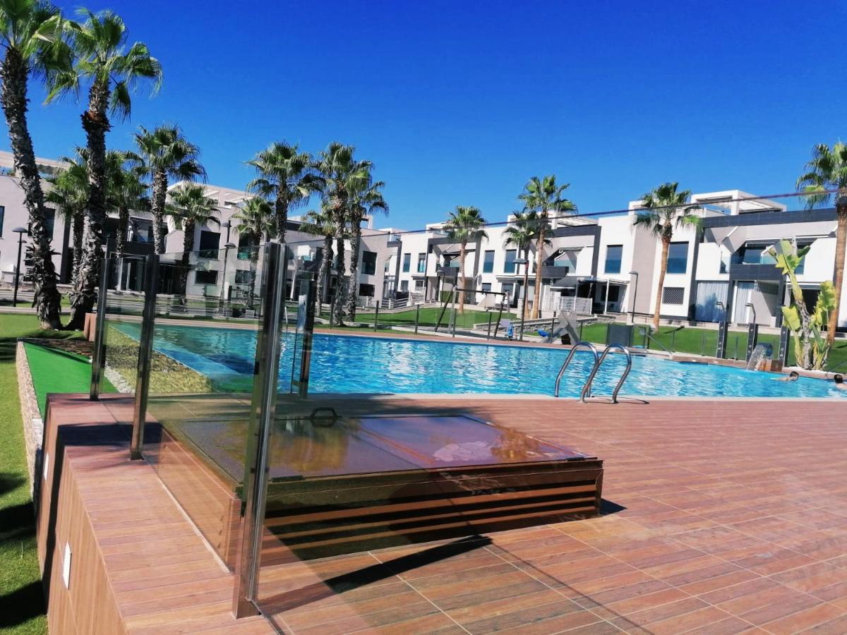 אוריהואלה Bright Bungalow Oasis Beach La Zenia מראה חיצוני תמונה